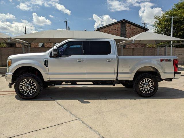 2017 Ford Super Duty F-250 SRW Vehicle Photo in San Antonio, TX 78209