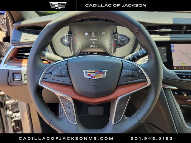 2024 Cadillac XT5 Vehicle Photo in RIDGELAND, MS 39157-4406