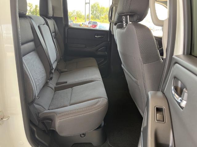 2022 Nissan Frontier Vehicle Photo in MANHATTAN, KS 66502-5036