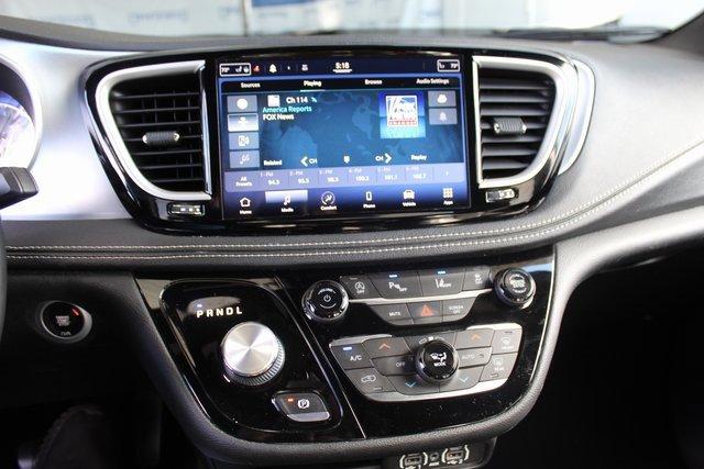 2021 Chrysler Pacifica Vehicle Photo in SAINT CLAIRSVILLE, OH 43950-8512