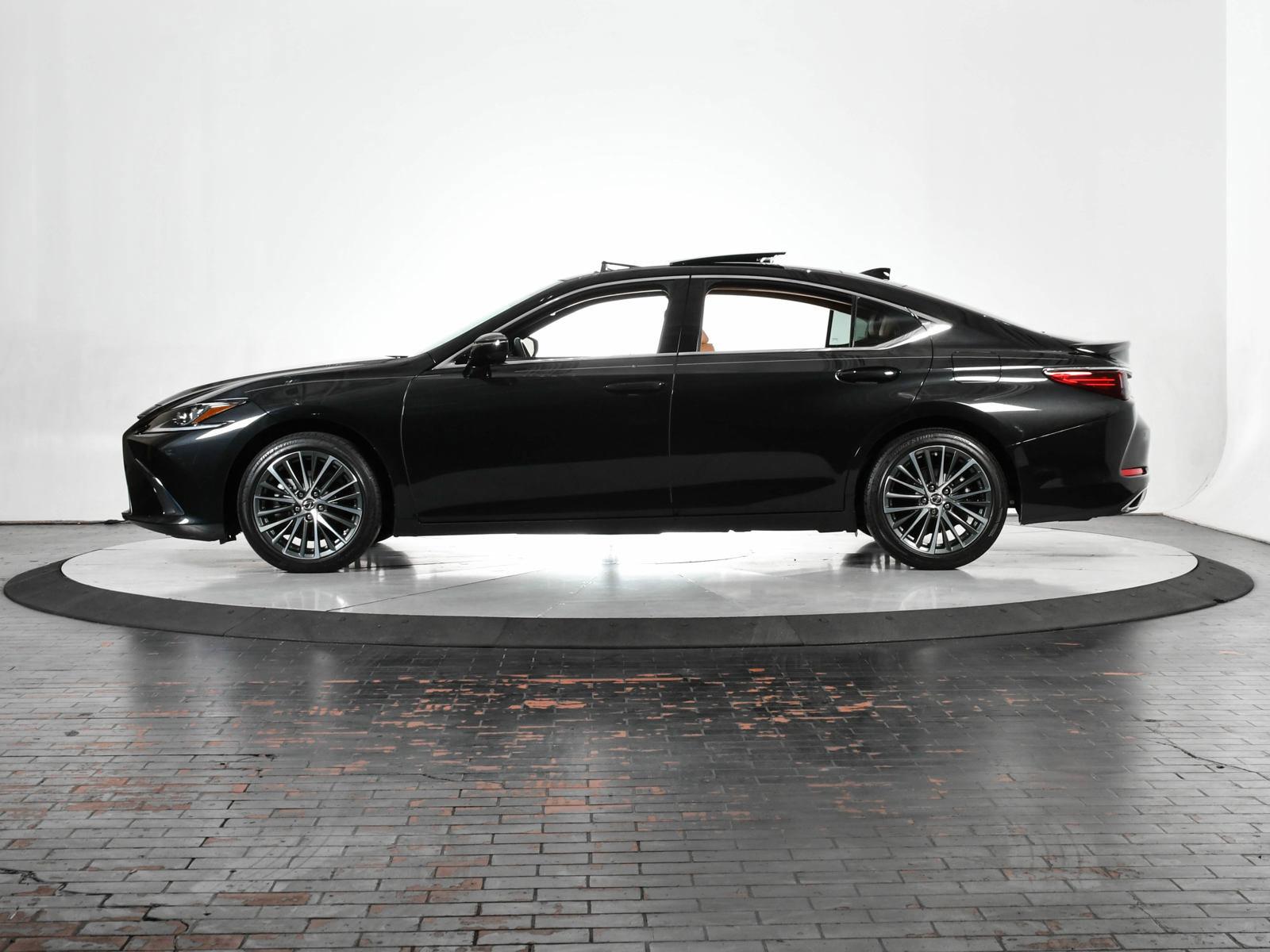 2023 Lexus ES 350 Vehicle Photo in DALLAS, TX 75235