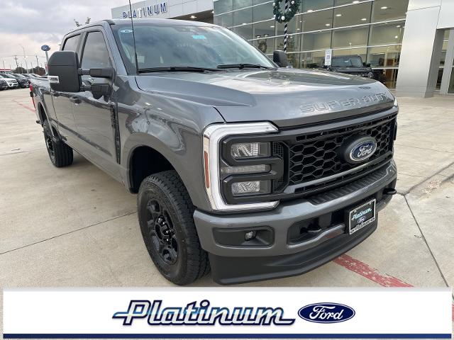 2024 Ford Super Duty F-250 SRW Vehicle Photo in Terrell, TX 75160