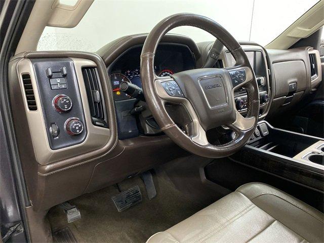 2015 GMC Sierra 2500HD available WiFi Vehicle Photo in PORTLAND, OR 97225-3518