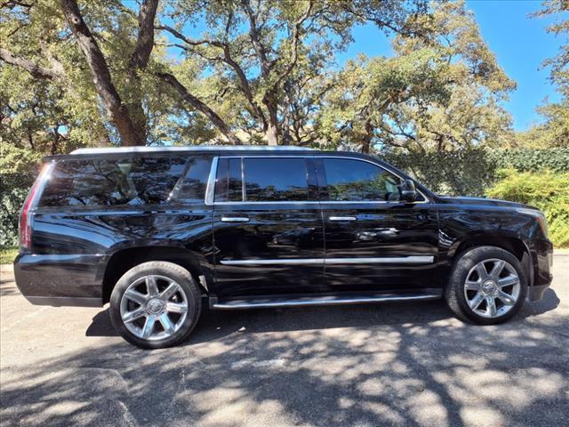 2020 Cadillac Escalade ESV Vehicle Photo in SAN ANTONIO, TX 78230-1001