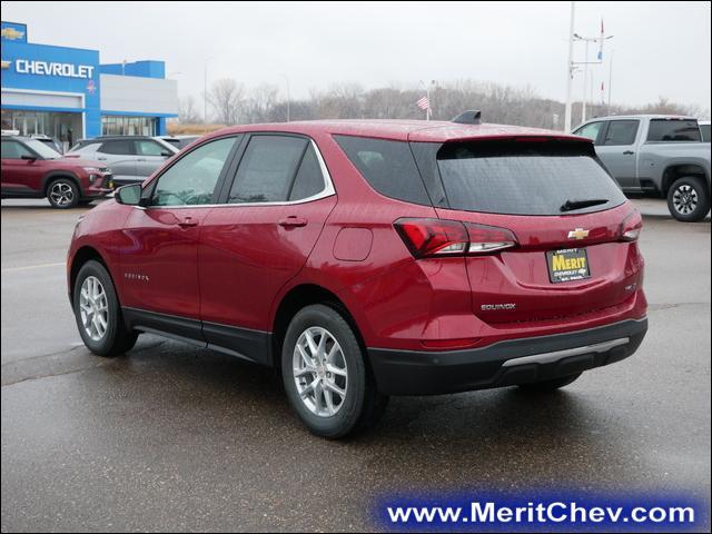 2024 Chevrolet Equinox Vehicle Photo in MAPLEWOOD, MN 55119-4794