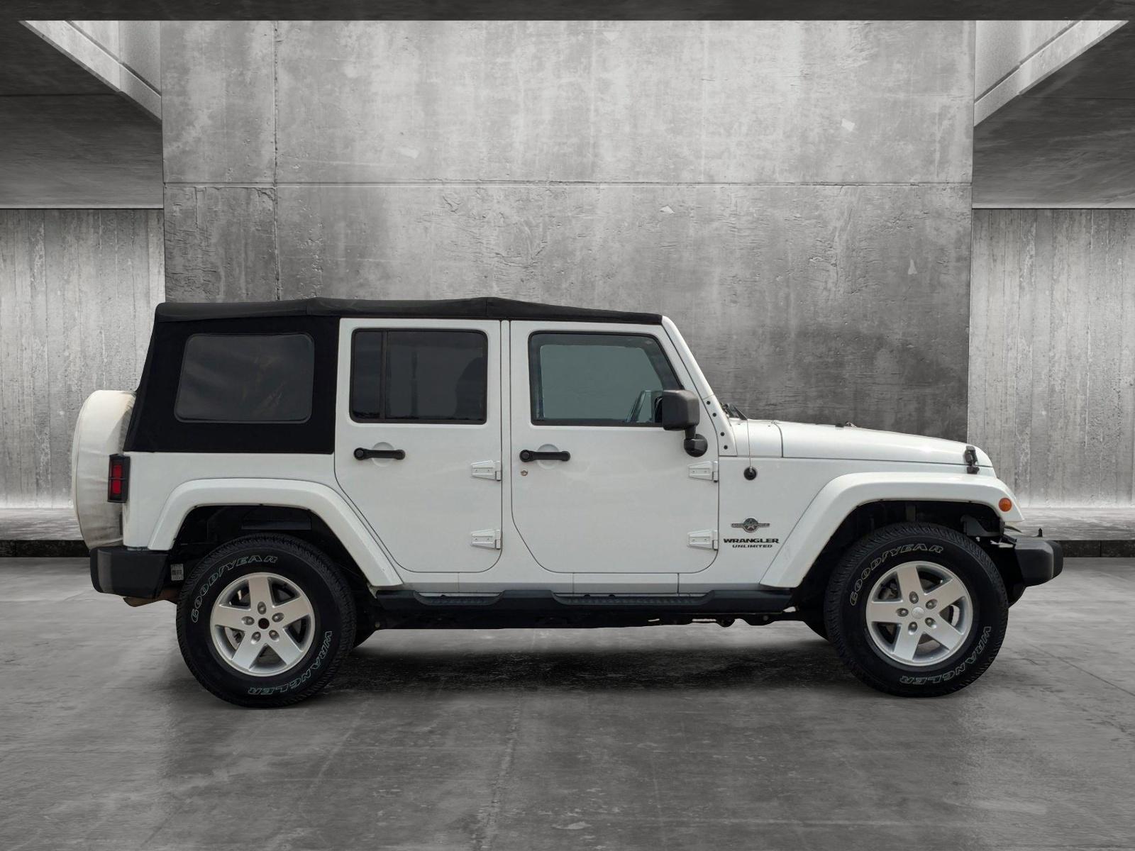 2014 Jeep Wrangler Unlimited Vehicle Photo in St. Petersburg, FL 33713