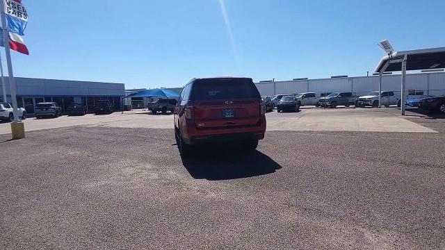 2023 Chevrolet Suburban Vehicle Photo in NEDERLAND, TX 77627-8017