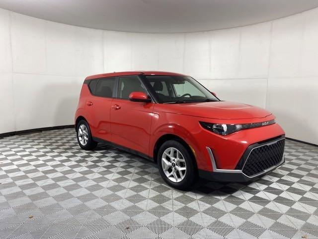 2023 Kia Soul Vehicle Photo in MEDINA, OH 44256-9001