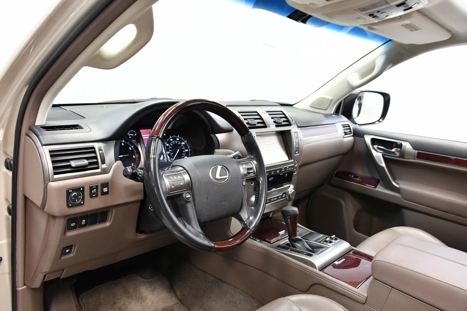 2015 Lexus GX 460 Vehicle Photo in DALLAS, TX 75235