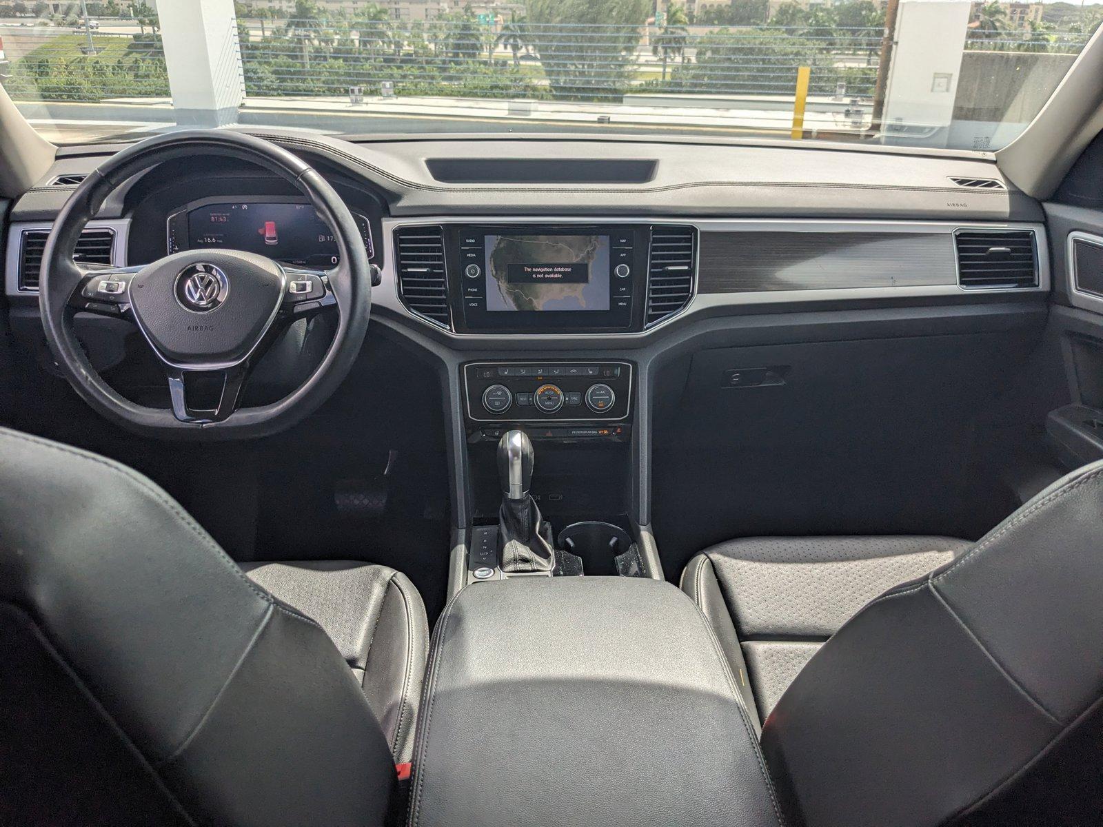 2019 Volkswagen Atlas Vehicle Photo in MIAMI, FL 33172-3015