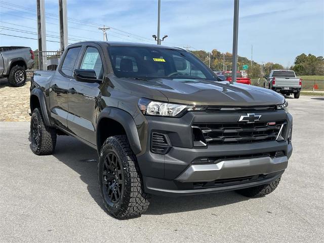 2024 Chevrolet Colorado Vehicle Photo in ALCOA, TN 37701-3235