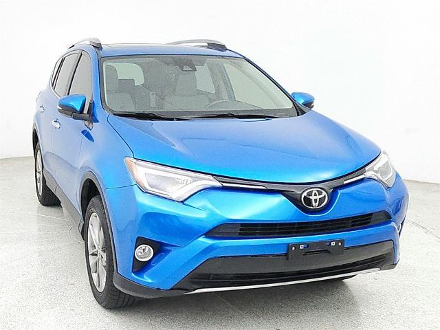 2018 Toyota RAV4 Vehicle Photo in Grapevine, TX 76051