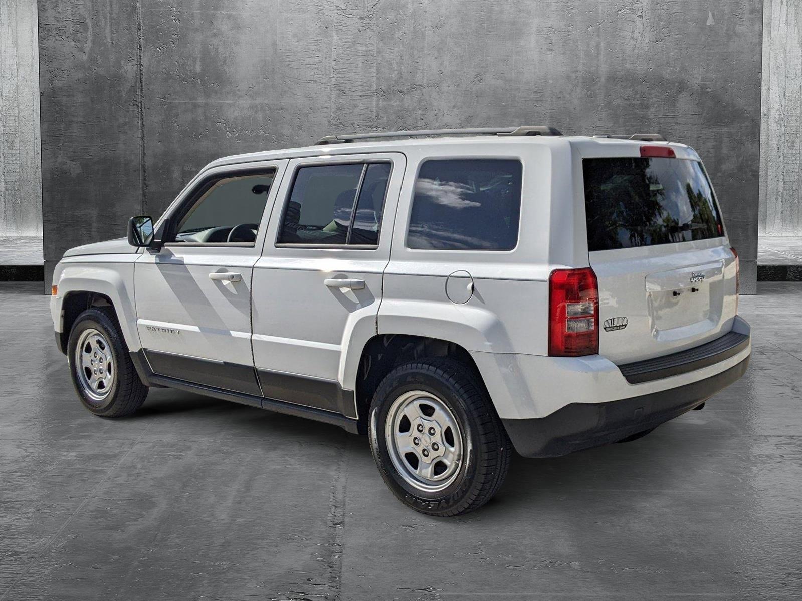 2012 Jeep Patriot Vehicle Photo in Pembroke Pines , FL 33084