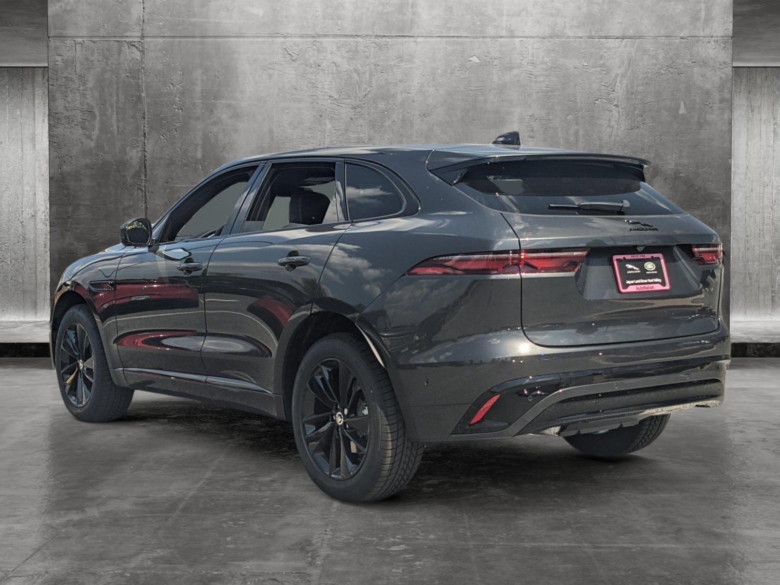 2024 Jaguar F-PACE Vehicle Photo in Cockeysville, MD 21030