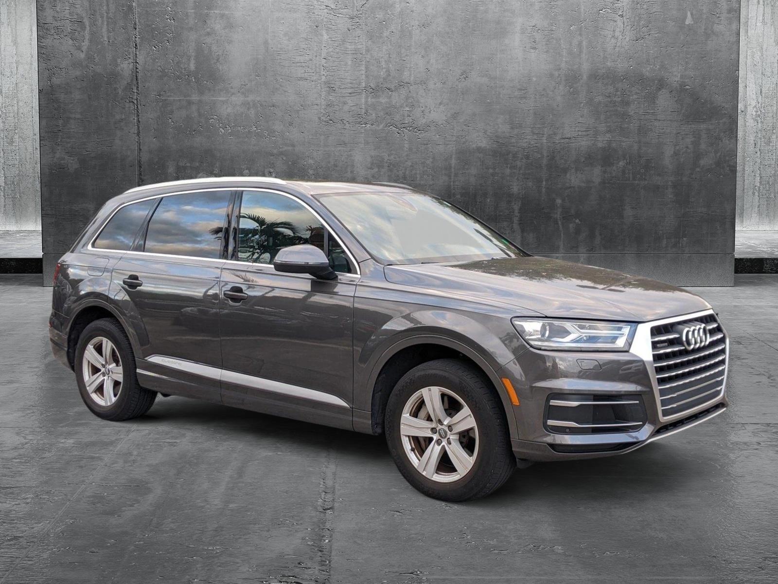 2019 Audi Q7 Vehicle Photo in PEMBROKE PINES, FL 33024-6534