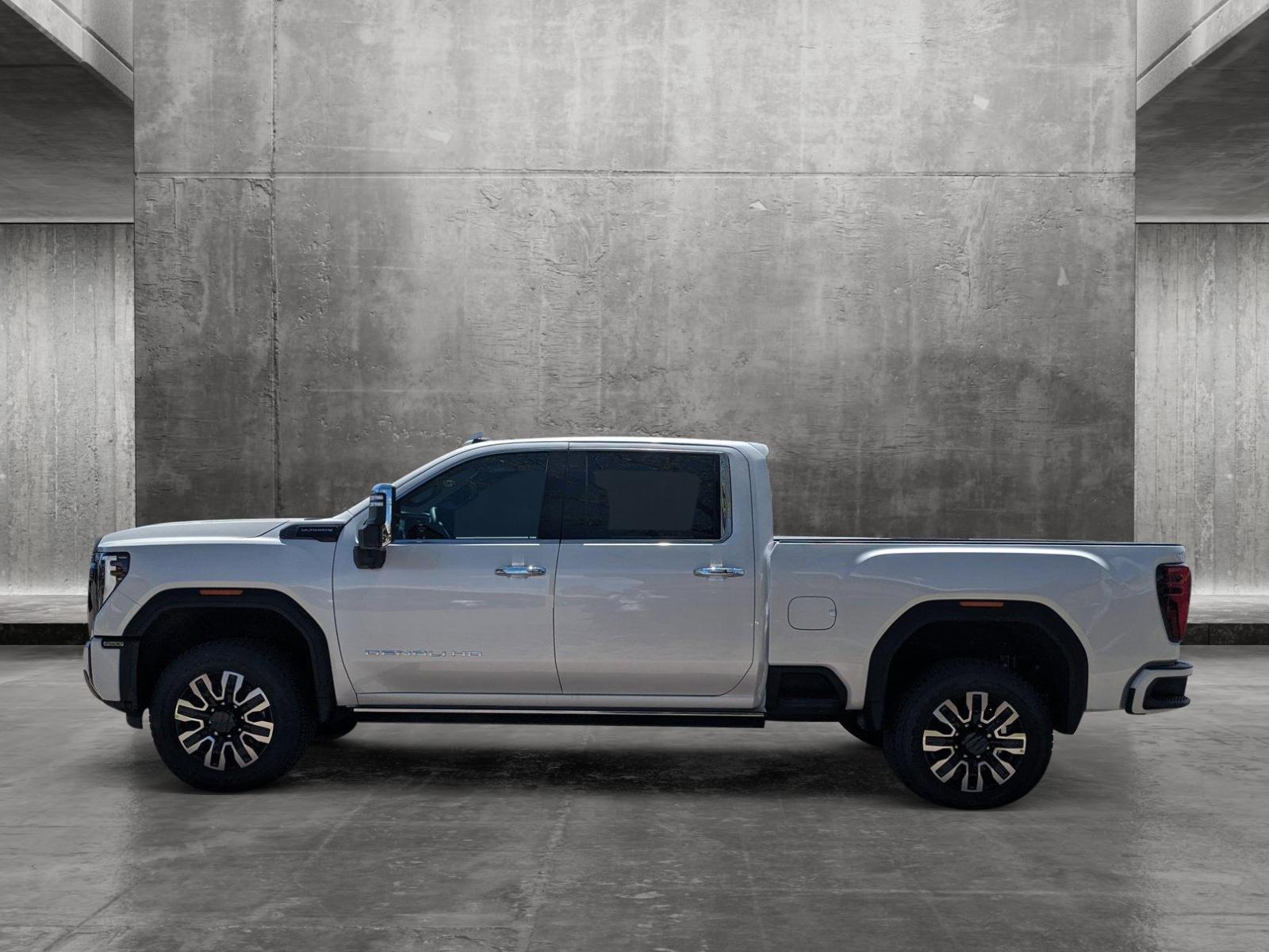 2024 GMC Sierra 2500 HD Vehicle Photo in LONE TREE, CO 80124-2750