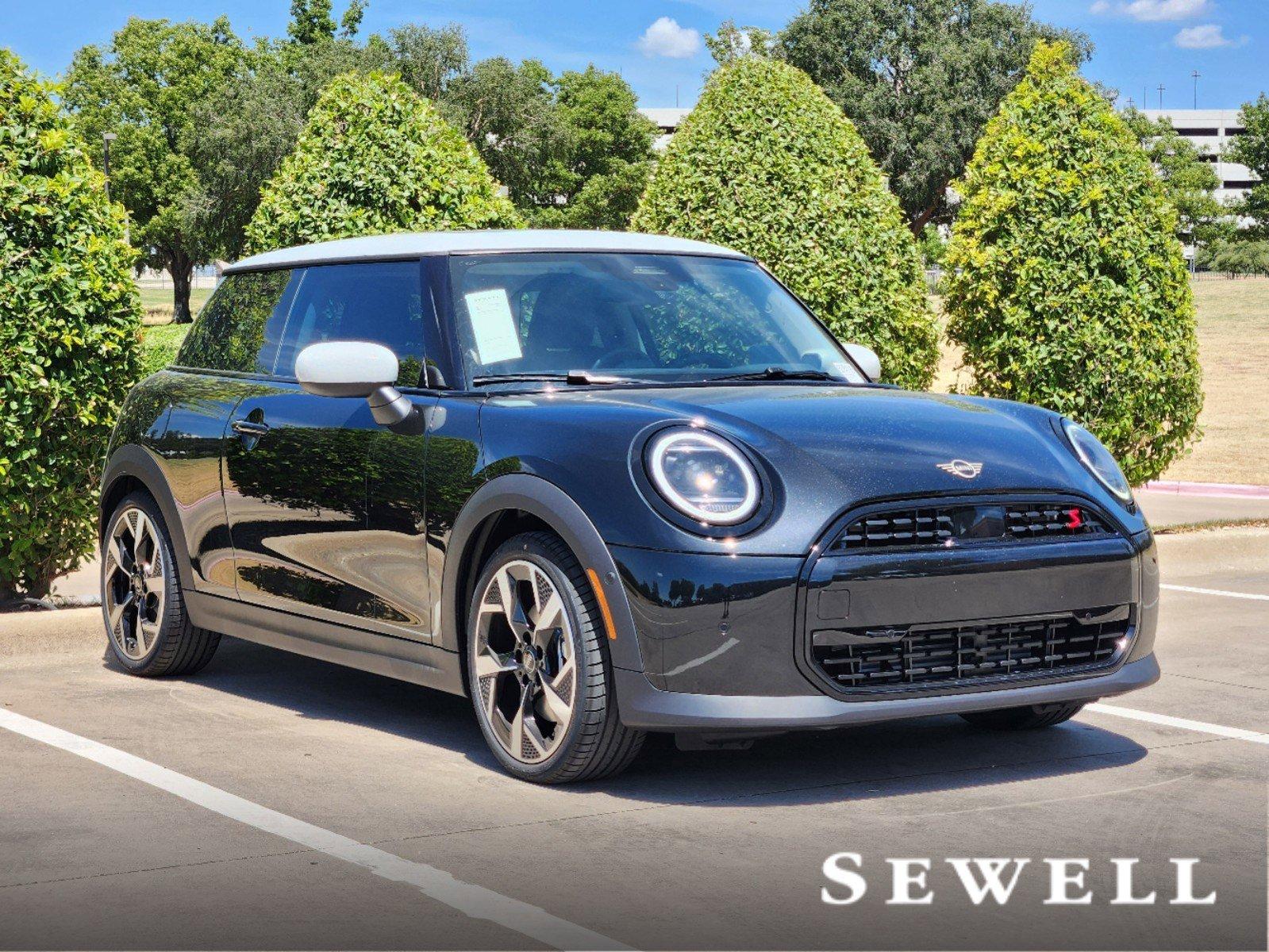 2025 MINI Cooper S Hardtop 2 Door Vehicle Photo in PLANO, TX 75024