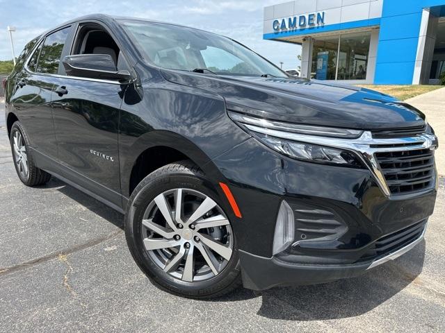 Used 2024 Chevrolet Equinox LT with VIN 3GNAXUEG3RL124798 for sale in Camden, TN