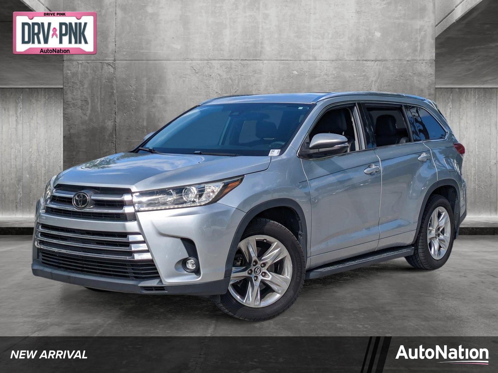 2019 Toyota Highlander Vehicle Photo in Davie, FL 33331