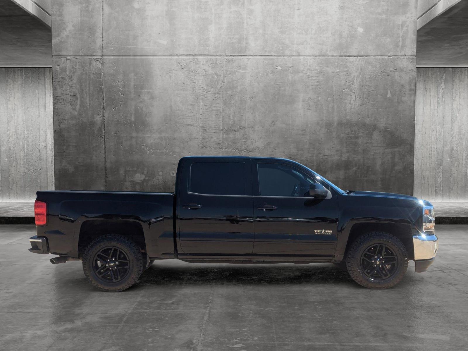 2018 Chevrolet Silverado 1500 Vehicle Photo in CORPUS CHRISTI, TX 78412-4902