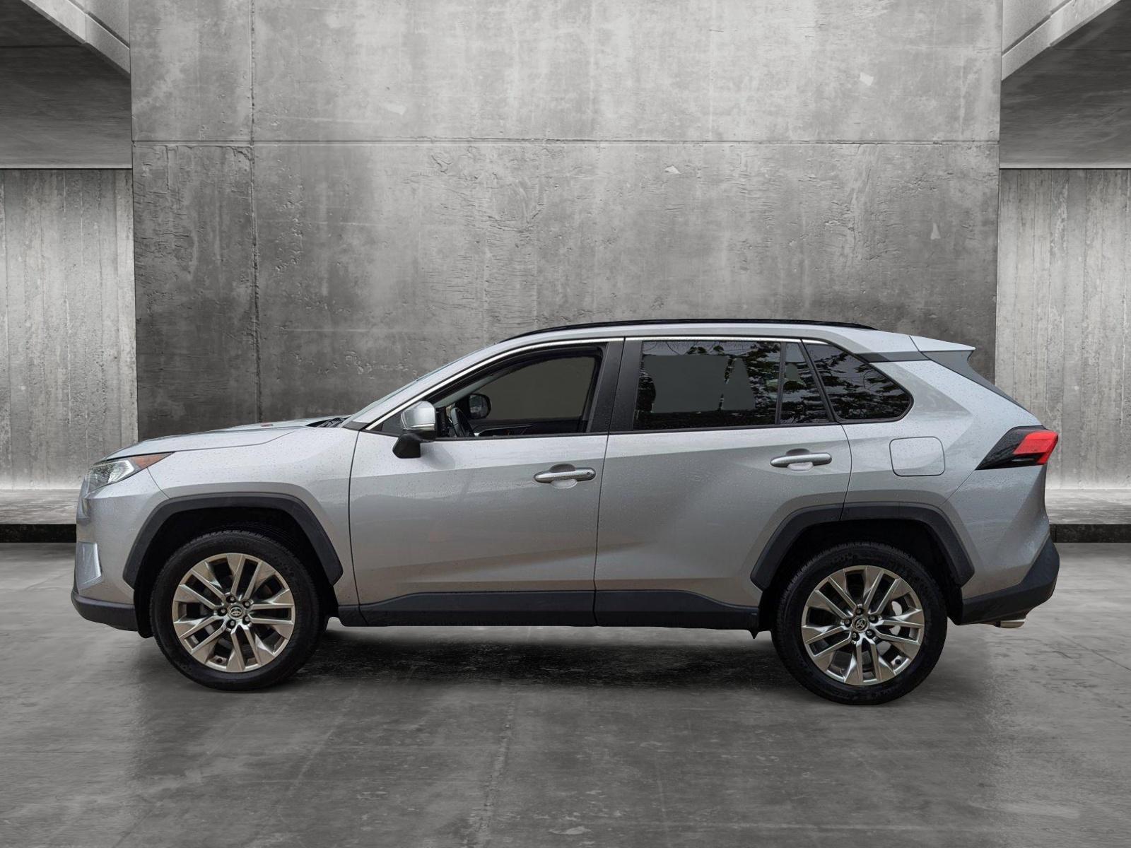 2020 Toyota RAV4 Vehicle Photo in Pembroke Pines , FL 33027