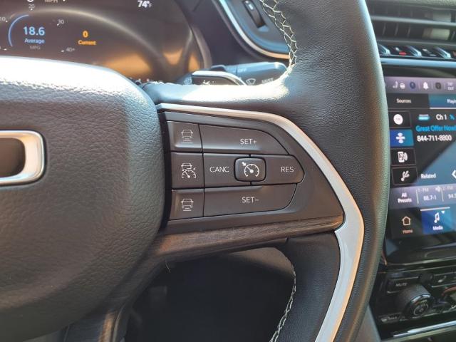 2022 Jeep Grand Cherokee L Vehicle Photo in ROSENBERG, TX 77471-5675