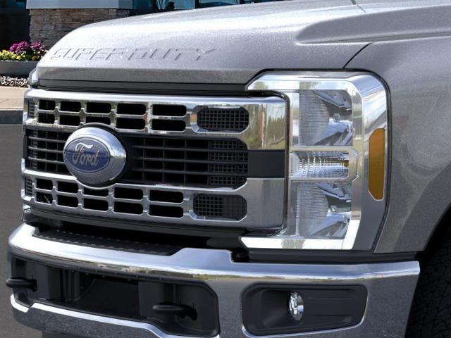 2024 Ford Super Duty F-250 SRW Vehicle Photo in Weatherford, TX 76087