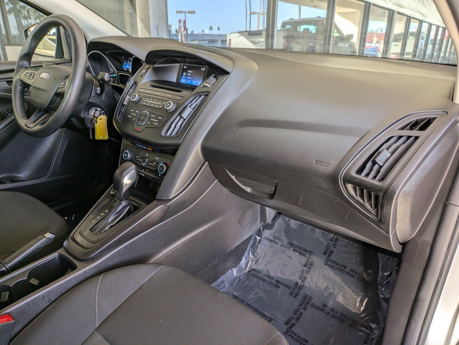 2017 Ford Focus Vehicle Photo in Tustin, CA 92782