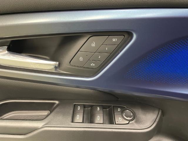 2024 Chevrolet Equinox EV Vehicle Photo in ROGERS, MN 55374-9422