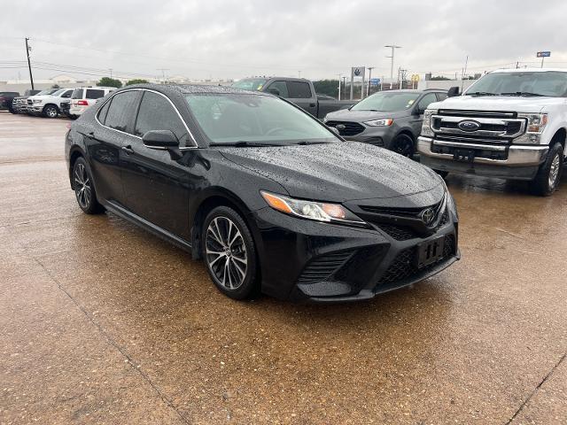 2019 Toyota Camry Vehicle Photo in Weatherford, TX 76087-8771