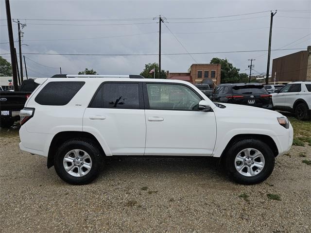 Used 2022 Toyota 4Runner SR5 Premium with VIN JTEFU5JR0N5252975 for sale in Jacksboro, TX