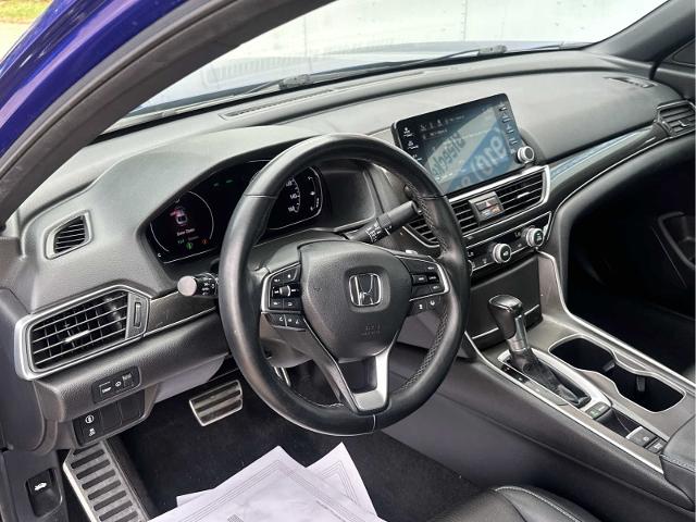 2018 Honda Accord Sedan Vehicle Photo in DUNN, NC 28334-8900