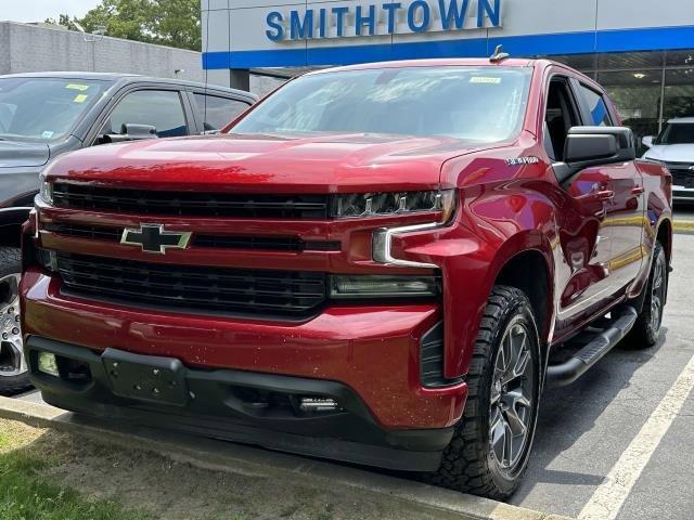 Used 2021 Chevrolet Silverado 1500 RST with VIN 3GCUYEEDXMG384504 for sale in Saint James, NY