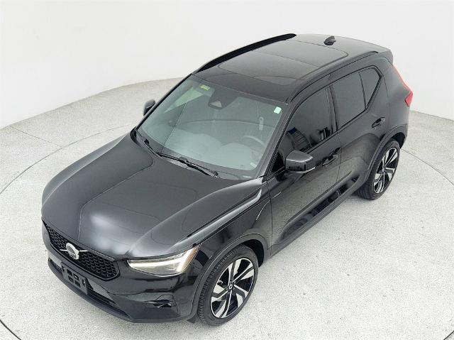 2024 Volvo XC40 Vehicle Photo in Grapevine, TX 76051