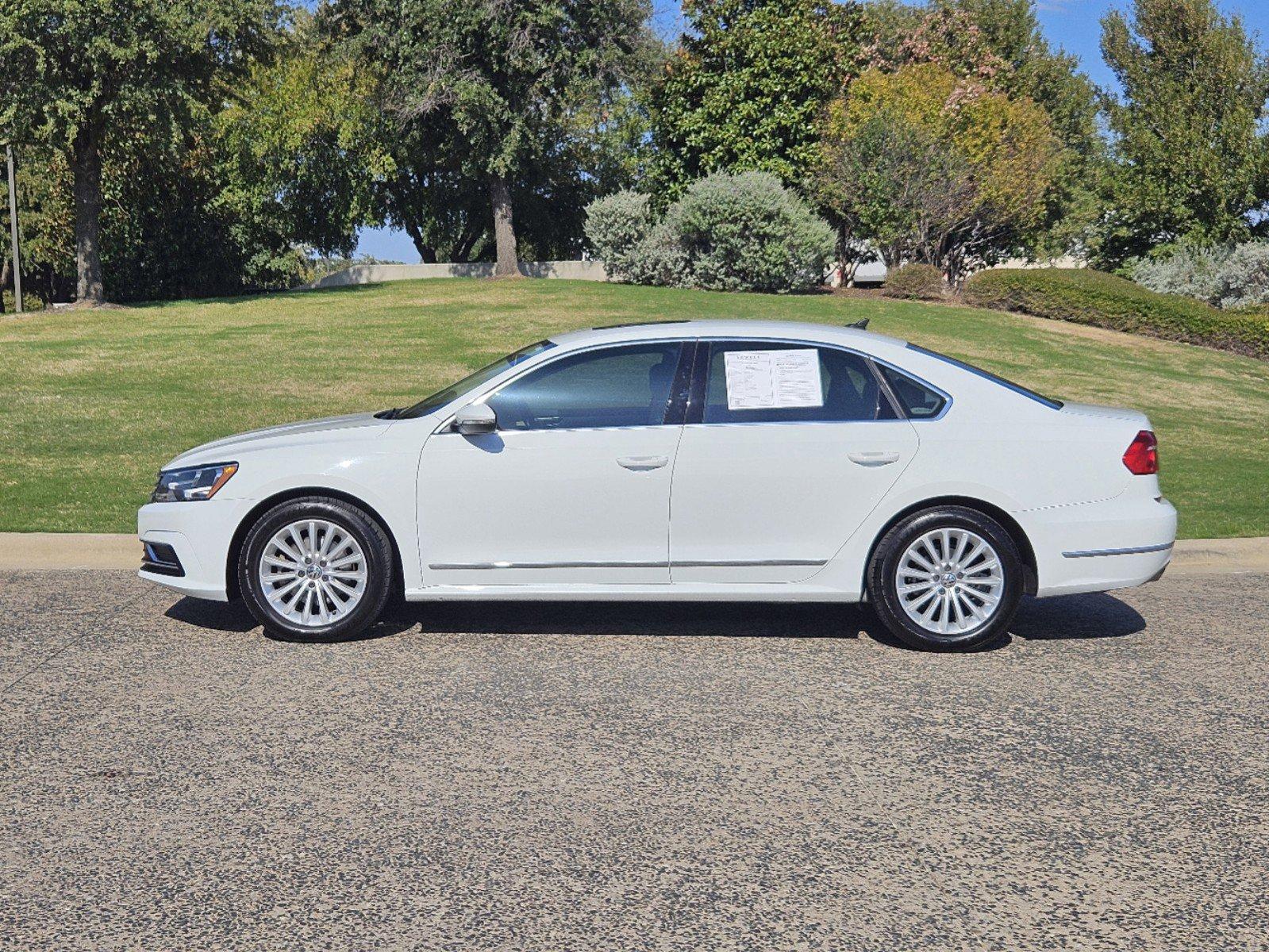 2016 Volkswagen Passat Vehicle Photo in Fort Worth, TX 76132