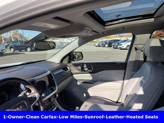 2022 GMC Acadia Vehicle Photo in CHICOPEE, MA 01020-5001