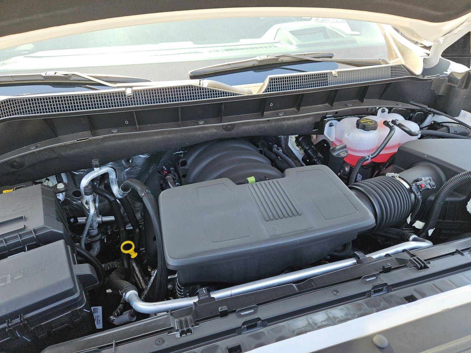 2024 Chevrolet Silverado 1500 Vehicle Photo in GILBERT, AZ 85297-0446