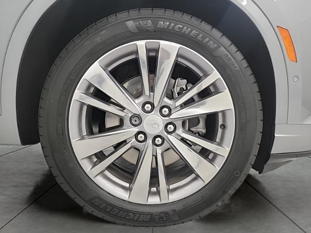 2024 Cadillac XT6 Vehicle Photo in NEENAH, WI 54956-2243