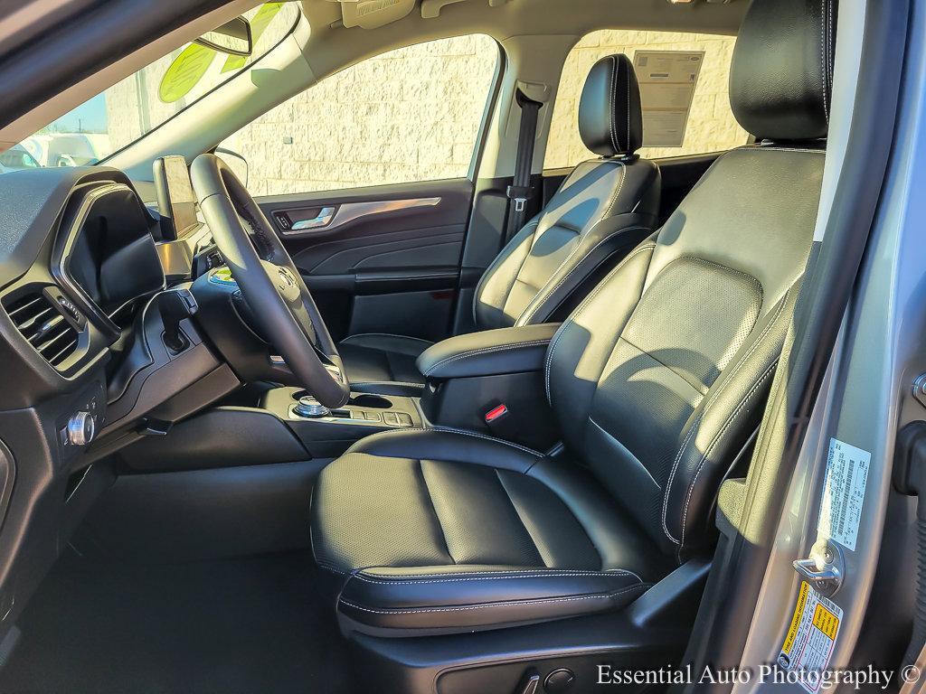 2021 Ford Escape Vehicle Photo in Saint Charles, IL 60174