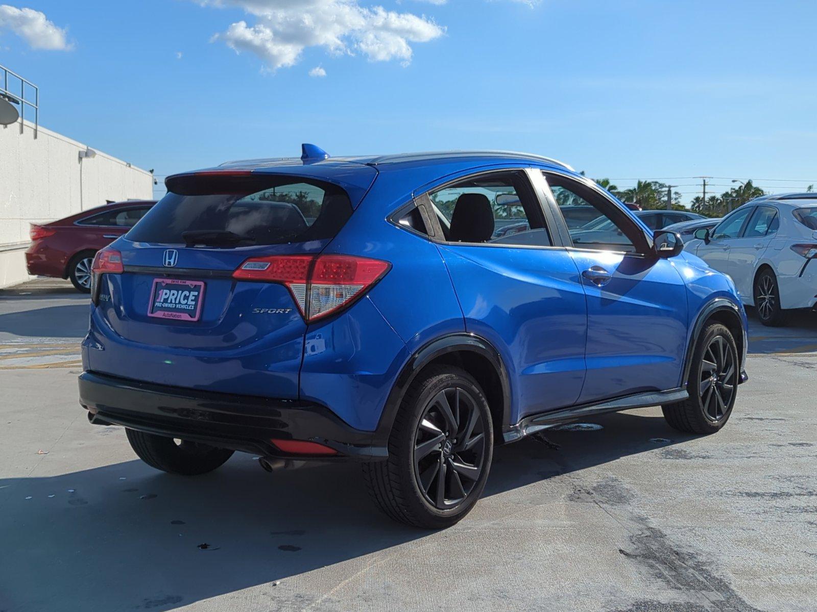 2021 Honda HR-V Vehicle Photo in Ft. Myers, FL 33907