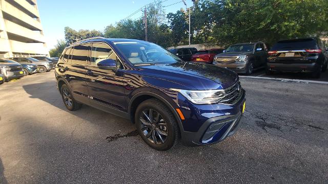 Used 2022 Volkswagen Tiguan SE with VIN 3VV3B7AX3NM078404 for sale in Houston, TX