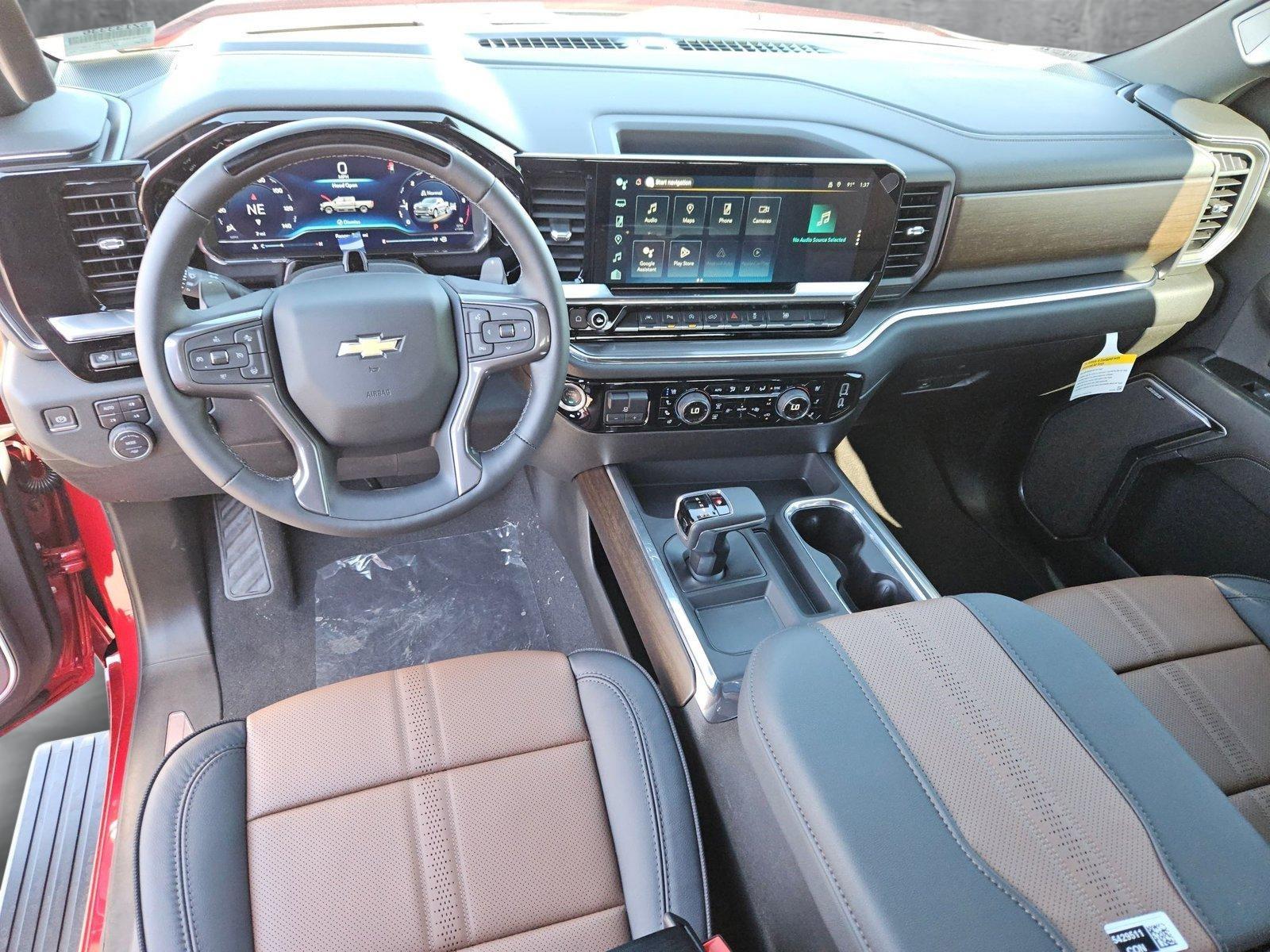 2025 Chevrolet Silverado 1500 Vehicle Photo in MESA, AZ 85206-4395