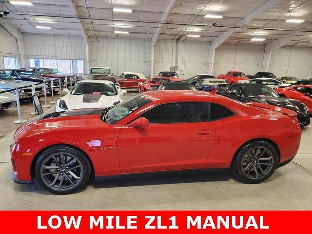 Used 2013 Chevrolet Camaro ZL1 with VIN 2G1FZ1EP1D9804260 for sale in Beresford, SD