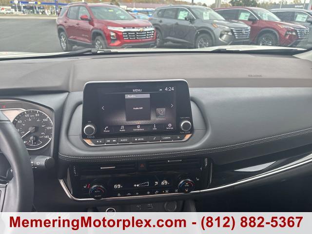 2023 Nissan Rogue Vehicle Photo in VINCENNES, IN 47591-5519