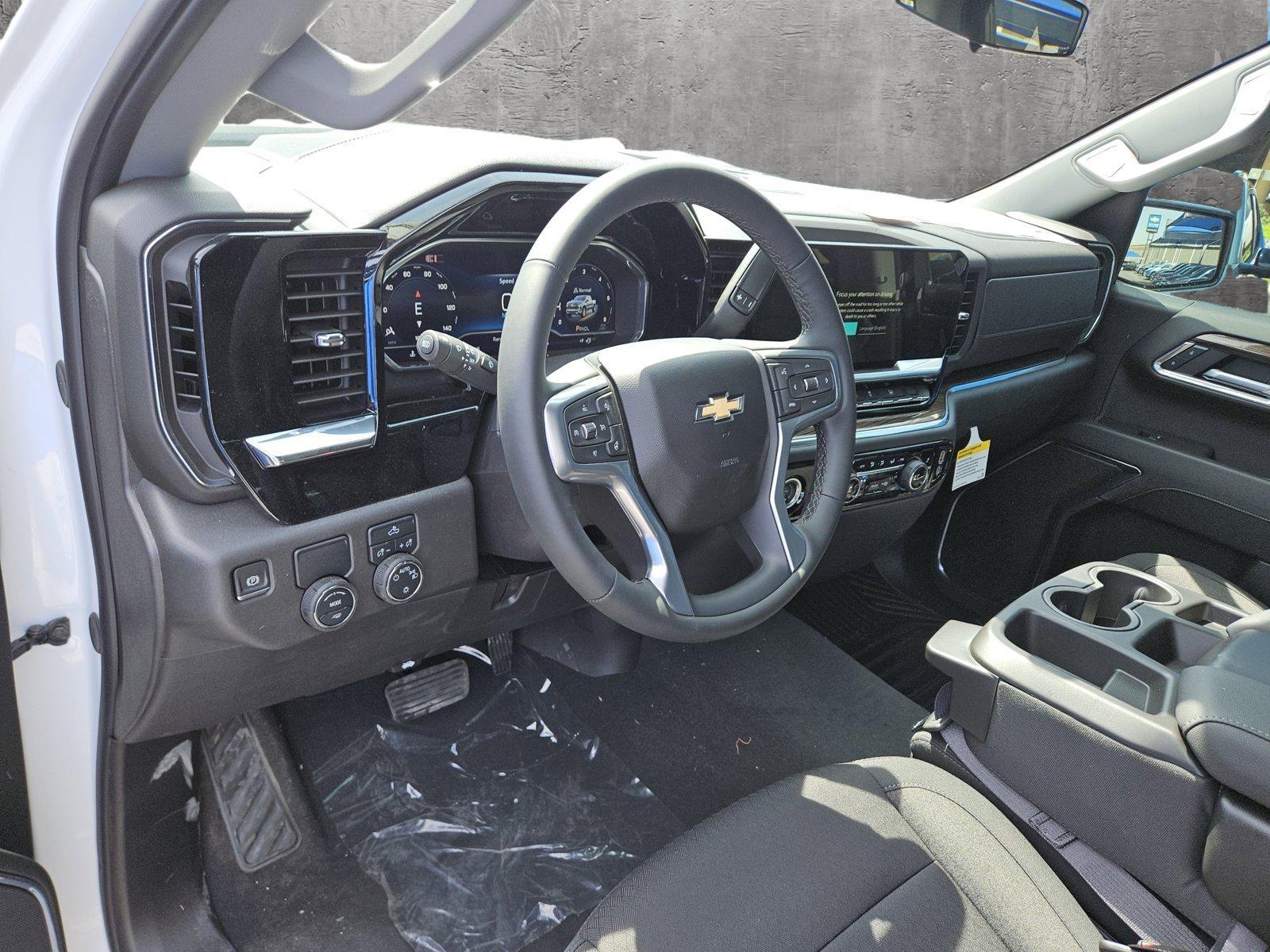 2024 Chevrolet Silverado 1500 Vehicle Photo in NORTH RICHLAND HILLS, TX 76180-7199