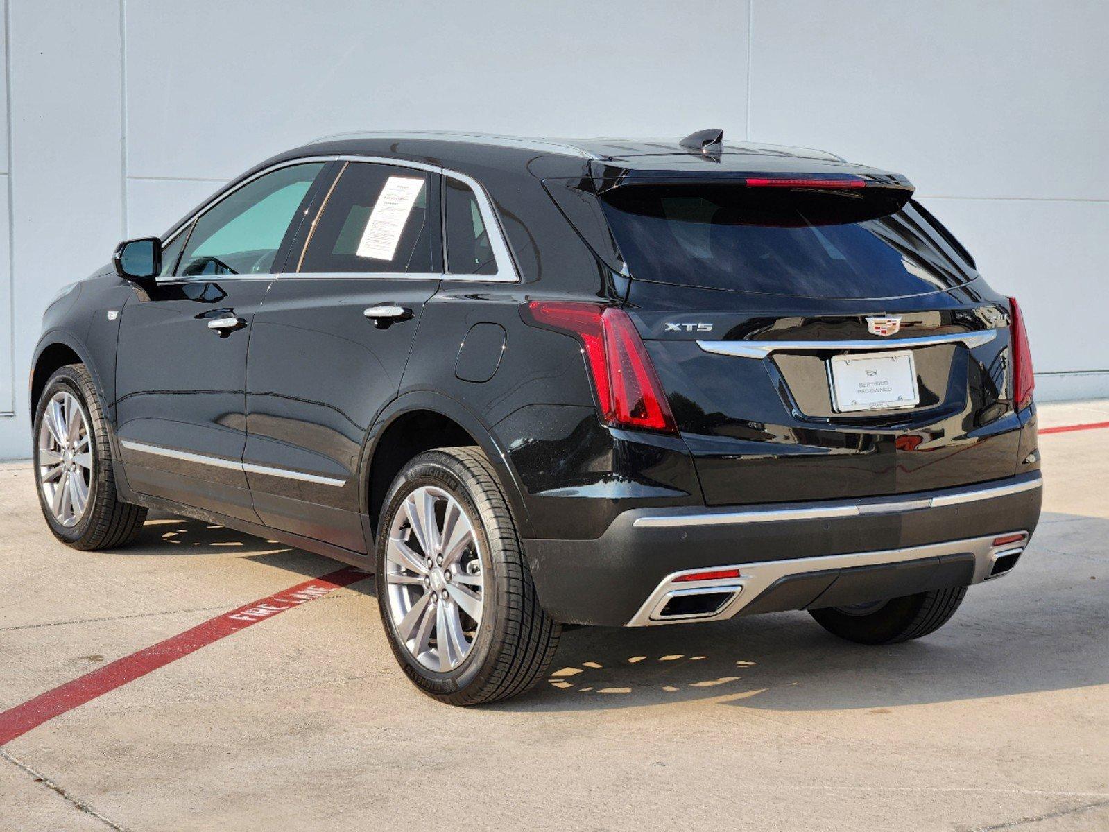 2024 Cadillac XT5 Vehicle Photo in GRAPEVINE, TX 76051-8302