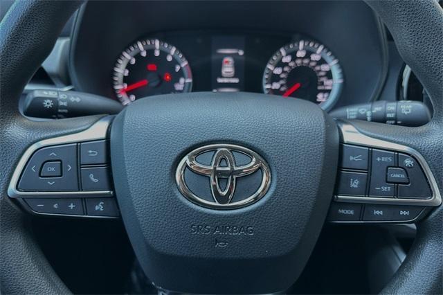 2021 Toyota Highlander Vehicle Photo in ELK GROVE, CA 95757-8703