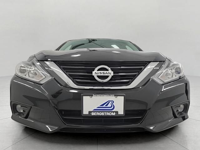 2016 Nissan Altima Vehicle Photo in APPLETON, WI 54914-8833