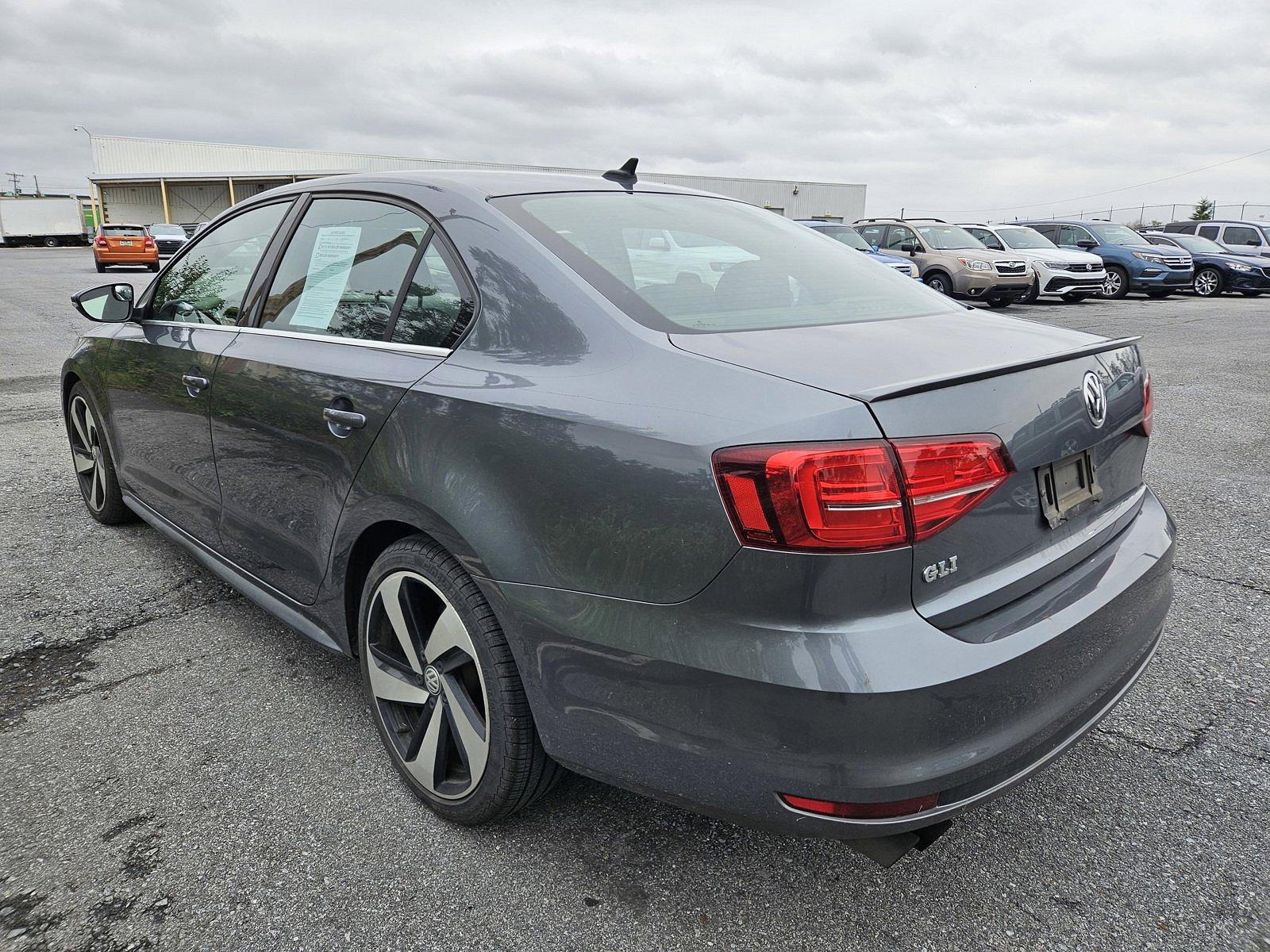 2015 Volkswagen Jetta Sedan Vehicle Photo in Harrisburg, PA 17111