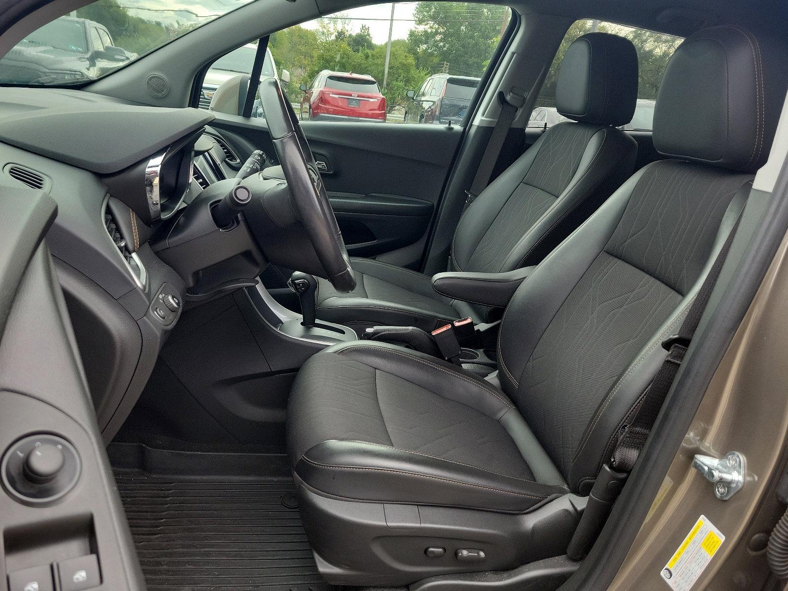 2022 Chevrolet Trax Vehicle Photo in BETHLEHEM, PA 18017-9401